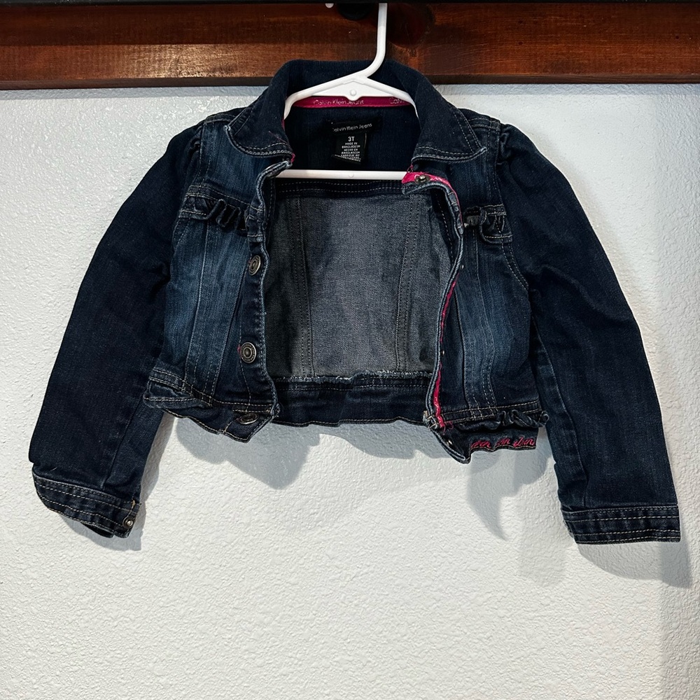 Calvin Klein Toddler Girl Size 3T Blue and Pink Jean Jacket Cropped Style